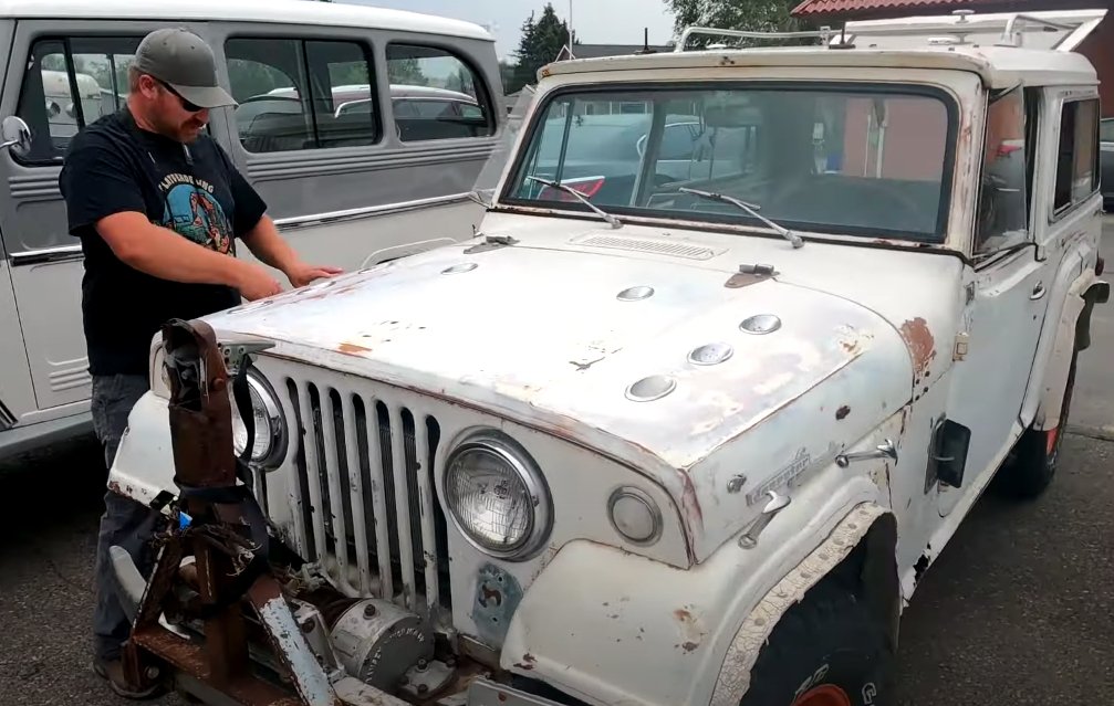 RJ's Jeepster Commando - The JeepsterMan