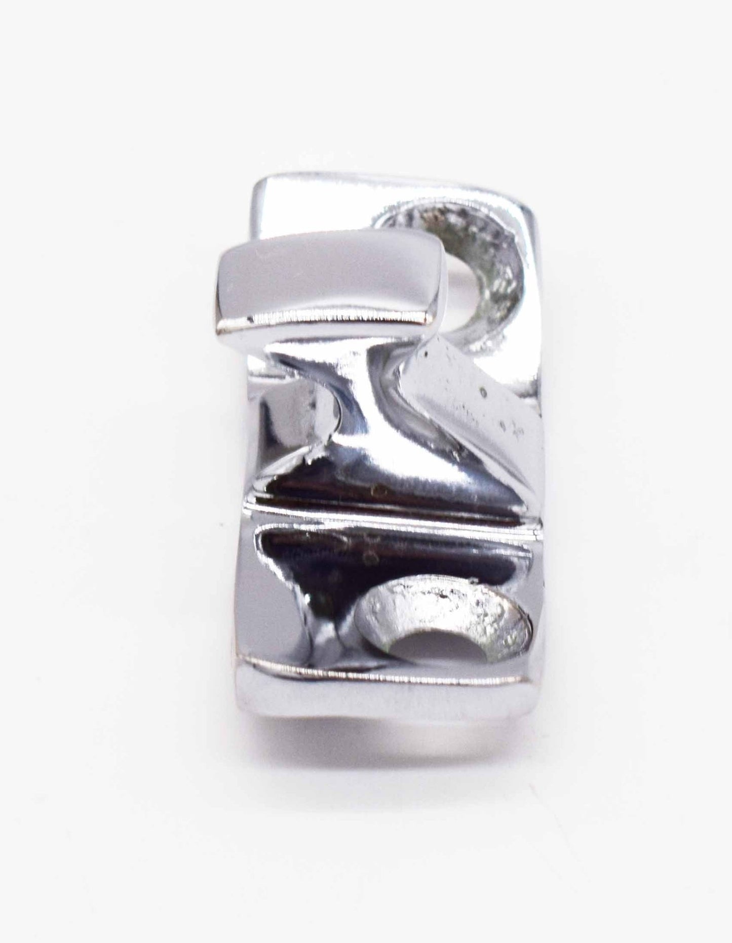 Windshield Frame Hold Down Bracket, Center, 1948-1951, Jeepster - The JeepsterMan