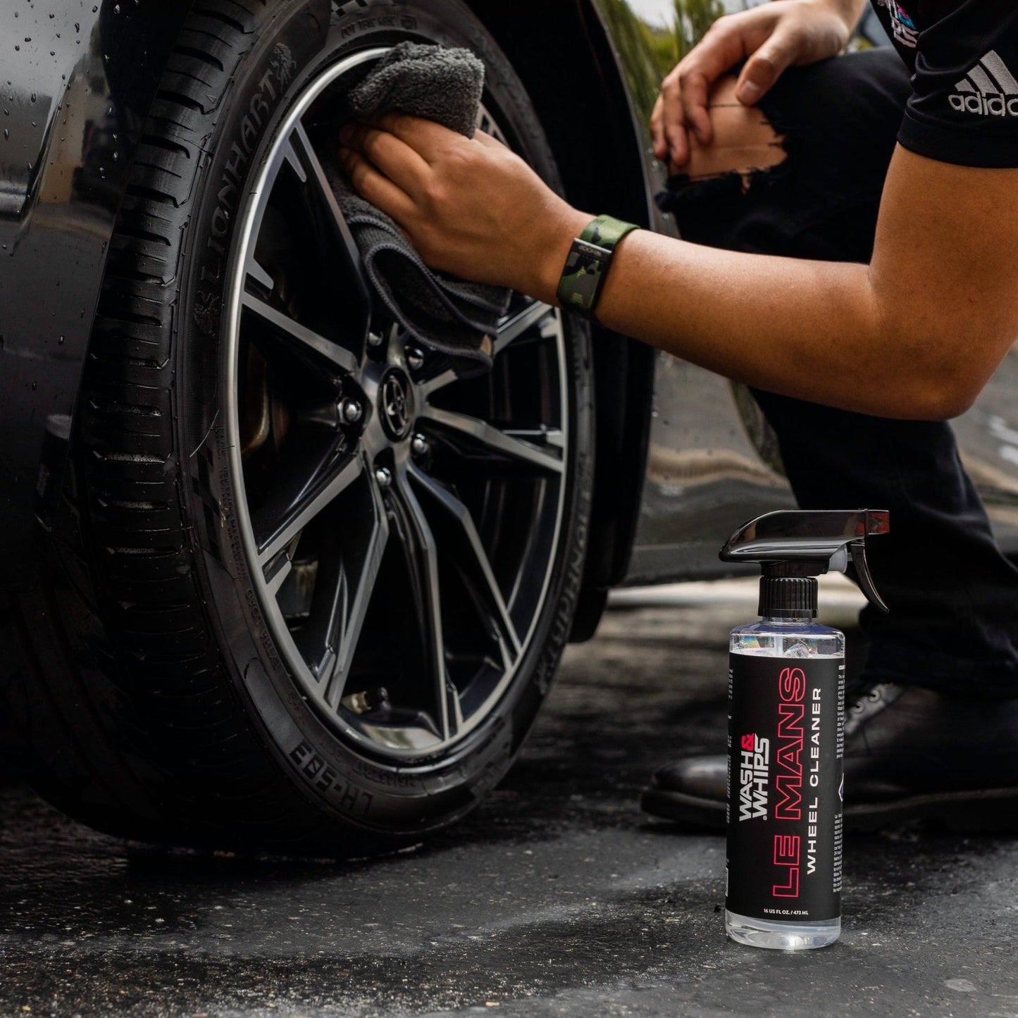 WASH&WHIPS Le Mans Wheel Cleaner - The JeepsterMan