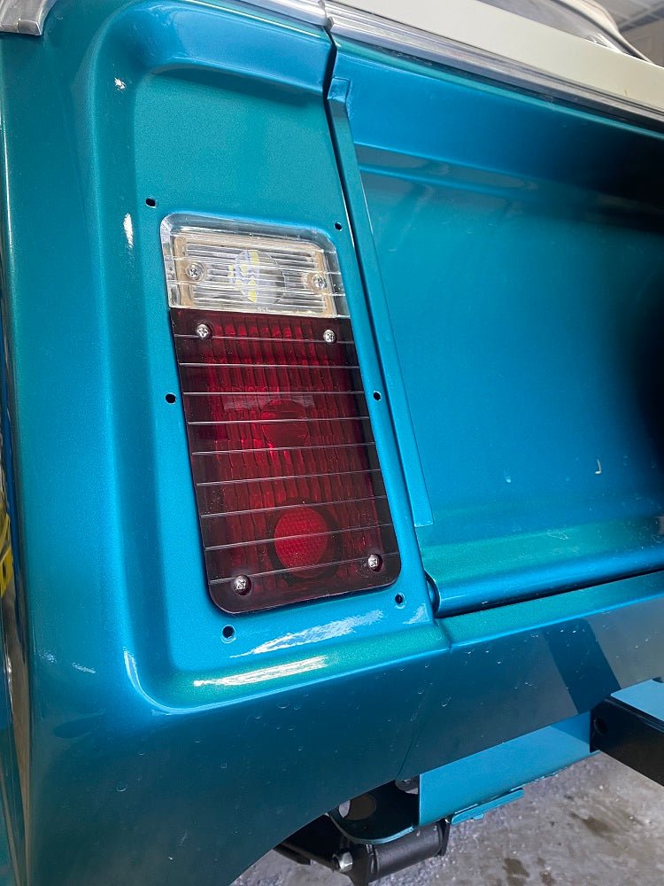 Lens, Tail Light Kit, 1967-1973, Jeepster Commando and Commando - The JeepsterMan